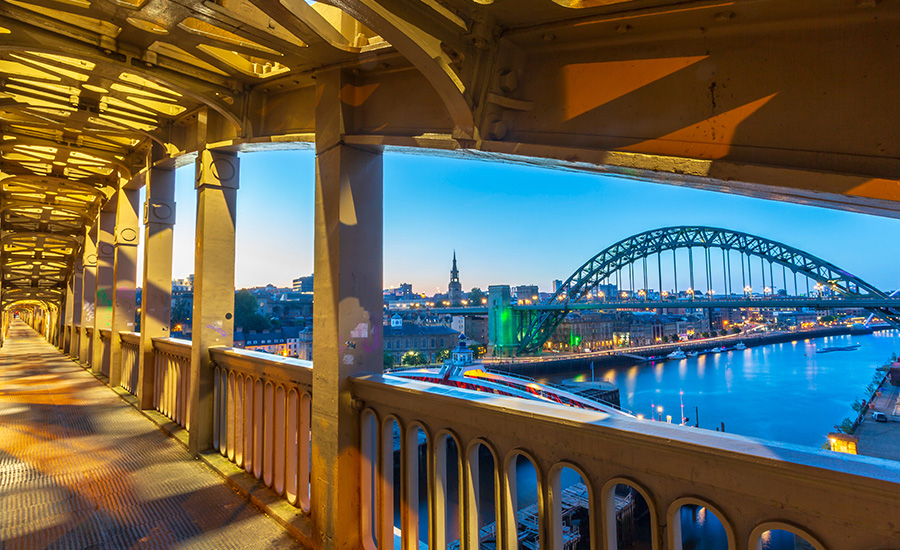 Uitzicht over de rivier de Tyne in Newcastle